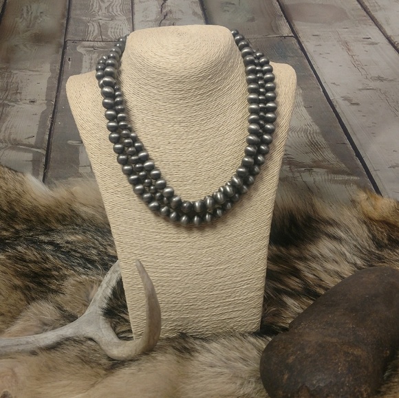 Jewelry - Western Navajo Pearls 3 Strand